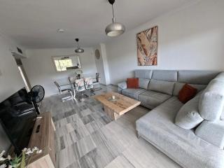 Luxurious 3 Bedroom Apartment in the heart of Alhaurín Golf - 4