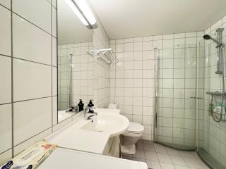 Window To The Most Iconic Old Street Oslo city Apartments with lift and free parking - 9