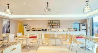 City Comfort Inn Guilin Two Rivers and Four Lakes Sun and Moon Shuangta - 9