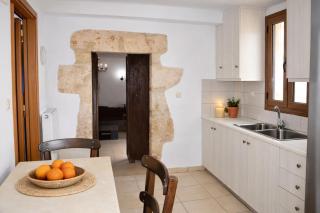 Madaro Traditional House - 7