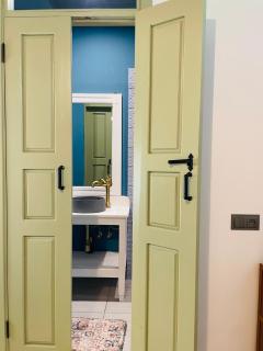 83 Pine Inn Dilijan - 4