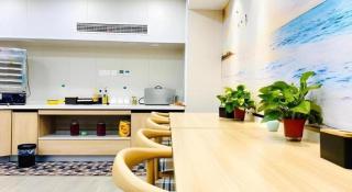 Green Tree Inn Express Jiangsu Taizhou Xinghua RT-Mart - 2