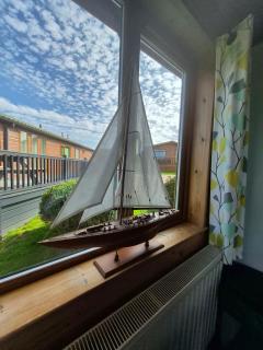 3-Bed Ocean View Lodge - Parking & Terrace - 4