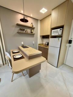 By Hospede Fácil - Studio Ipê do Cerrado - Lago Norte - Piscina, Academia, Suana, Garagem - 9