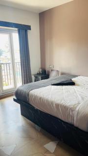 Pentoz Hotels Boutique Stay Near Botanical Garden Ooty - 3