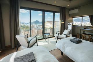 99 steps A Quiet Hilltop Stay Above Sasebo - 5