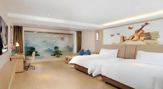 Vienna Hotel Sichuan Ganzi 318 National Highway Yajiang - 9