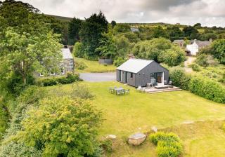 Nant y Rhedyn Newport - 6