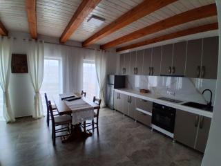Urban Stay House - 1