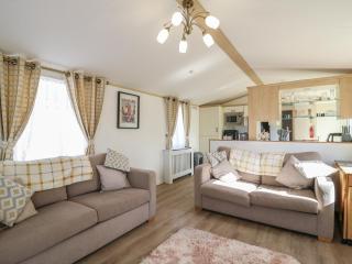 Debonair Atlas Caravan Rental Stonham Barns - 6