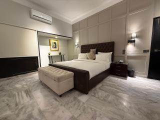 Ghumo - 3BR Family Stay Bahadurabad Near Aga Khan - 6