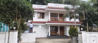 Cadbury Homestay - 9