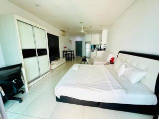 Summer Suites Apartment near by KLCC - 2
