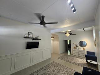 Ruhani Homestay 1 KB - 3 Bedroom Fully Airconditioned - 5