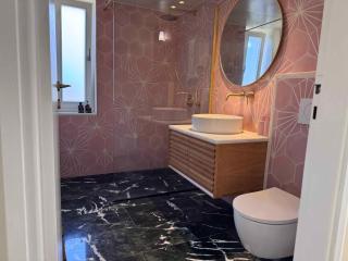 Artemis' Garden House - 1