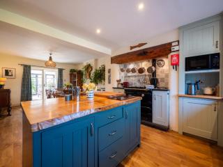 Farmhouse with Garden & Countryside Views - 7