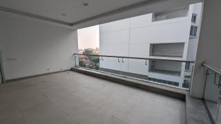 DHA Luxury Studio Apartment - 4