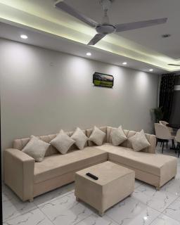 Elite corners hosting - 4