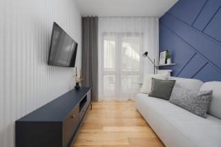 Stylish One Bedroom Apartment in Warsaw with Parking by Noclegi Renters - 3