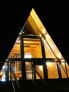 Cabana Bradova Jacuzzi & Heated Pool A-Frame - 1