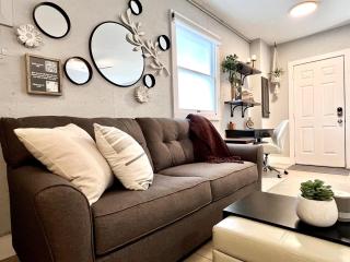 Set on peaceful 5 acres, 5 min from town, Private Building, Level 2 EV Charger - 7