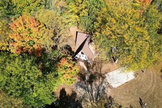 Private Wooded Getaway Hot Tub Quiet Seclusion Fire Pit Games - 2