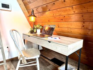 The Ridge Lake Front Hot Tub KayakPvt Dock - 1