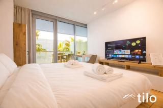 Waterfront Lux|Studio|A/C|Parking|GYM|Wifi By Tilo - 2