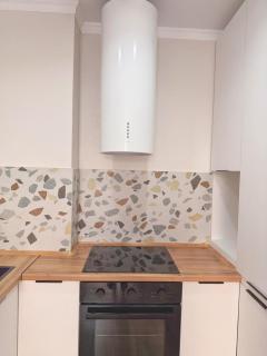 Luxurious 2Room Oasis Coziness and Style - 5