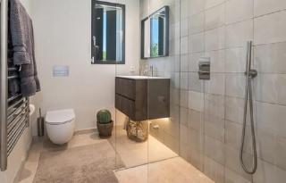 Villa is located in a residential area of Bendinat - 4