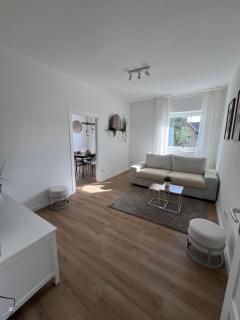 MEGHA Living - 2 Zimmer Appartments mit Küche - Zentral - 2