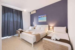 Seaside Huge Pool and Garden - 5