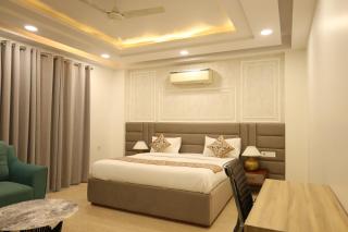 Auraa Suites - 3