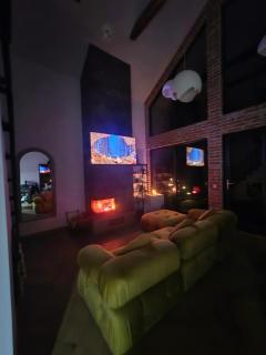 Trei Mândre by Cabana CeiTrei - 4