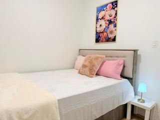 Private 2-Bedroom Basement Suite with Patio, Free Parking & Laundry - 6