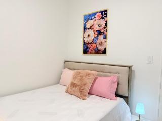 Private 2-Bedroom Basement Suite with Patio, Free Parking & Laundry - 4