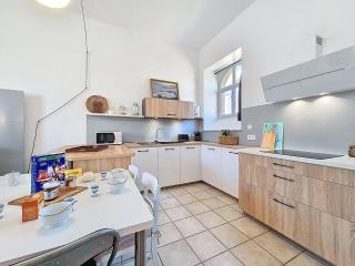 Étel - Appart T3 de 82 m² avec parking sécurisé - FR-1-479-230 - 3