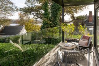 Estuary Watch - River view, Pets welcome, Family Friendly - 6