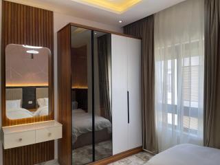 Luxury 3BR with Private balcony & Parking - 3