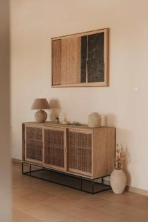 Stylish villa with sea view - 1