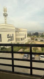 One Bed Corner Fully Furnished Apartment B17 - 4