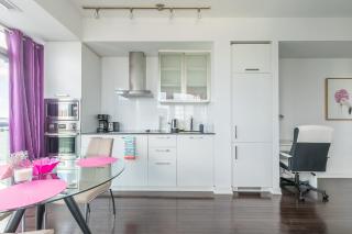 50 Floor 1 Bedroom Condo in the Heart of Downtown Toronto - Toronto - 5