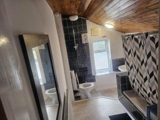 Seraphic unsuite rooms medway Kent - 9
