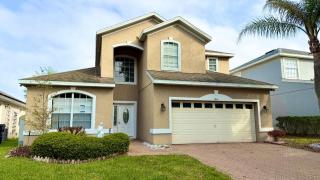 Modern Kitchen -Close To Parks - Tvs In All Rooms! - 9