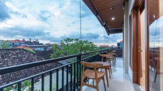 Khandra House Ubud - 1