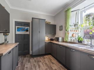 Pier Haven - Cottage - 1