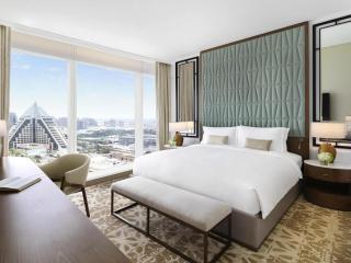 Sofitel Dubai The Obelisk - 7