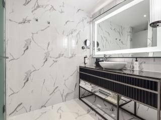 Sofitel Adelaide - 9