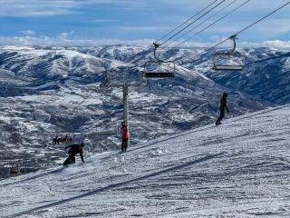 Snowbasin Summit R5062Ski Retreat Hot Tub Views - 9