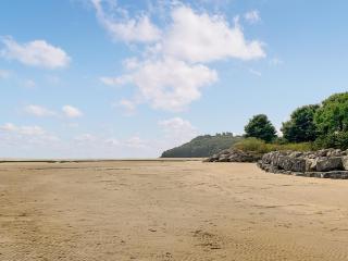 Beachside - 4